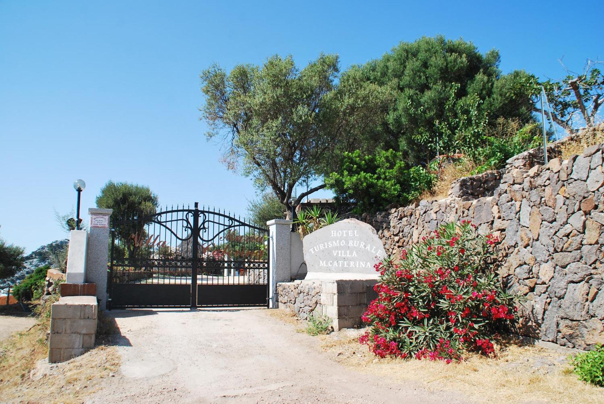 Hotel Turismo Rurale Villa Maria Caterina Cala Gonone Exterior foto